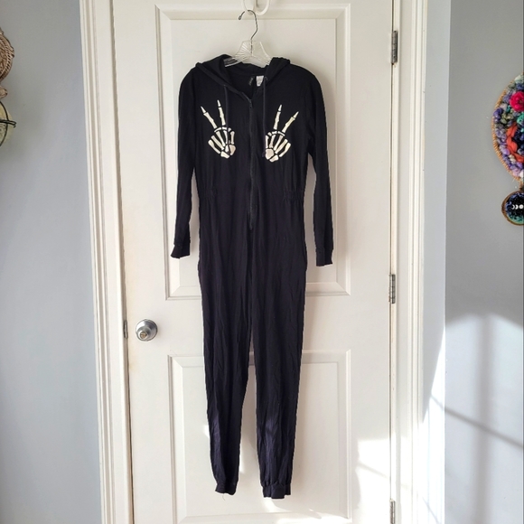 H&M Pants - Women's Halloween Skeleton Onesie Pajamas Jumpsuit H&M